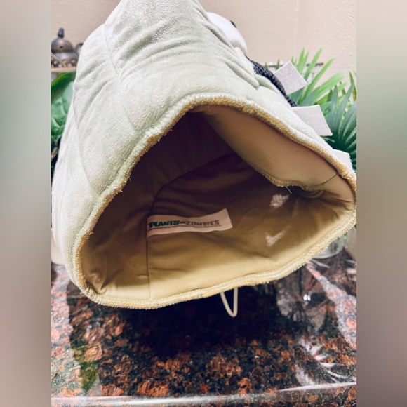 Plants Vs Zombies Large 15” Plush Foam Zombie Halloween Mask Costume - Picture 10 of 16